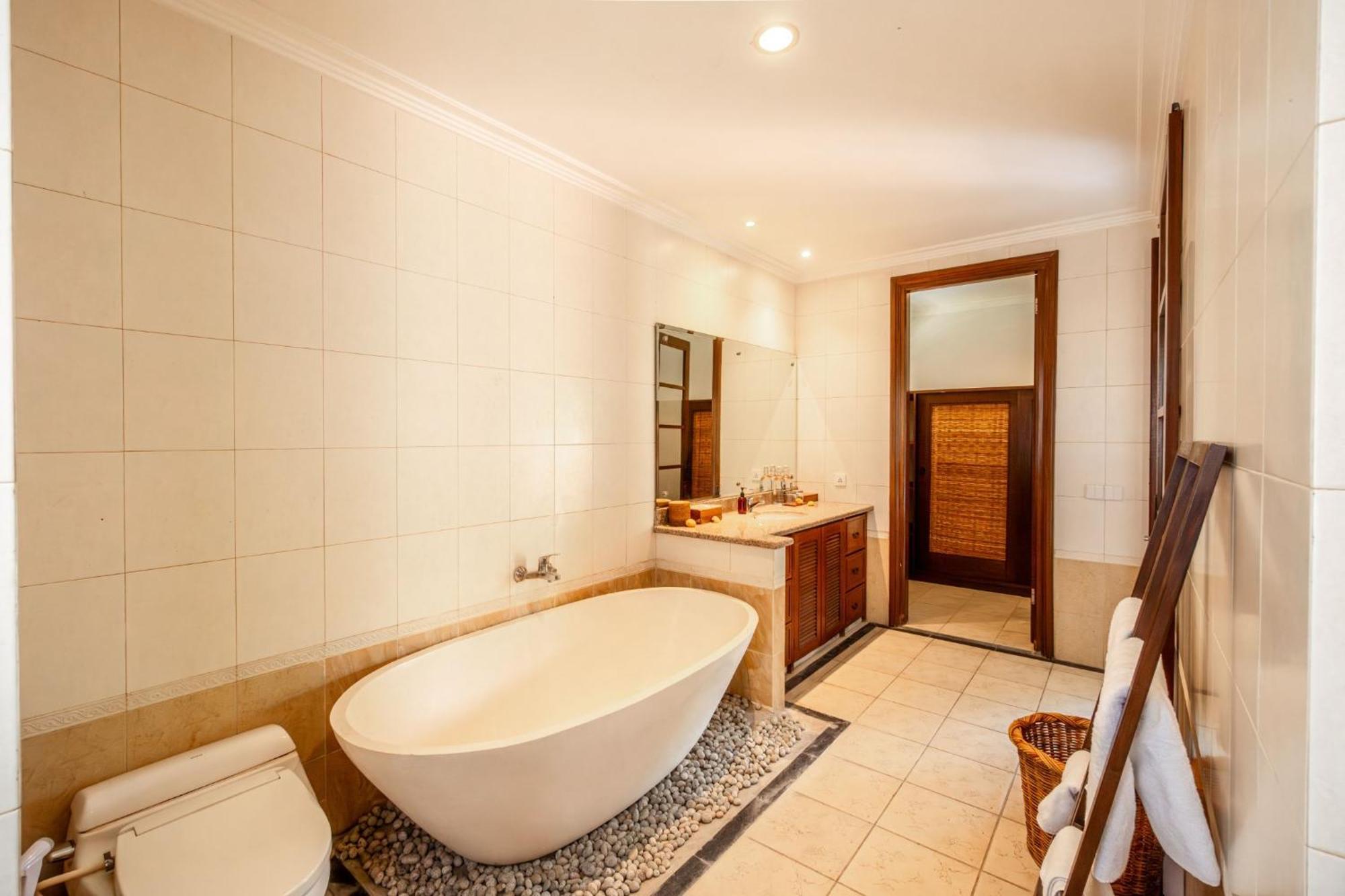 Kecapi Villa Seminyak By Ini Vie Hospitality Eksteriør bilde